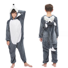 Pijama infantil de bichinhos com capuz