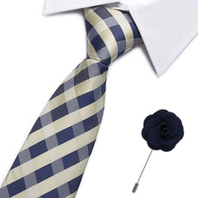 Gravatas de luxo semi slim com broche