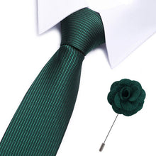 Gravatas de luxo semi slim com broche