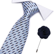Gravatas de luxo semi slim com broche