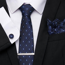 Gravatas de luxo semi slim com abotoadura, lenço e clipe
