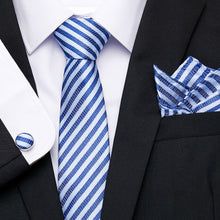 Gravata de luxo semi slim com lenço e abotoadura