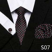Gravata de luxo semi slim com lenço e abotoadura